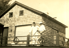 Edward and his father H.R. Anstis on Jupiter Island